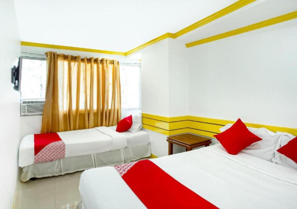 D' Abirus Inn Davao Stadt Exterior foto